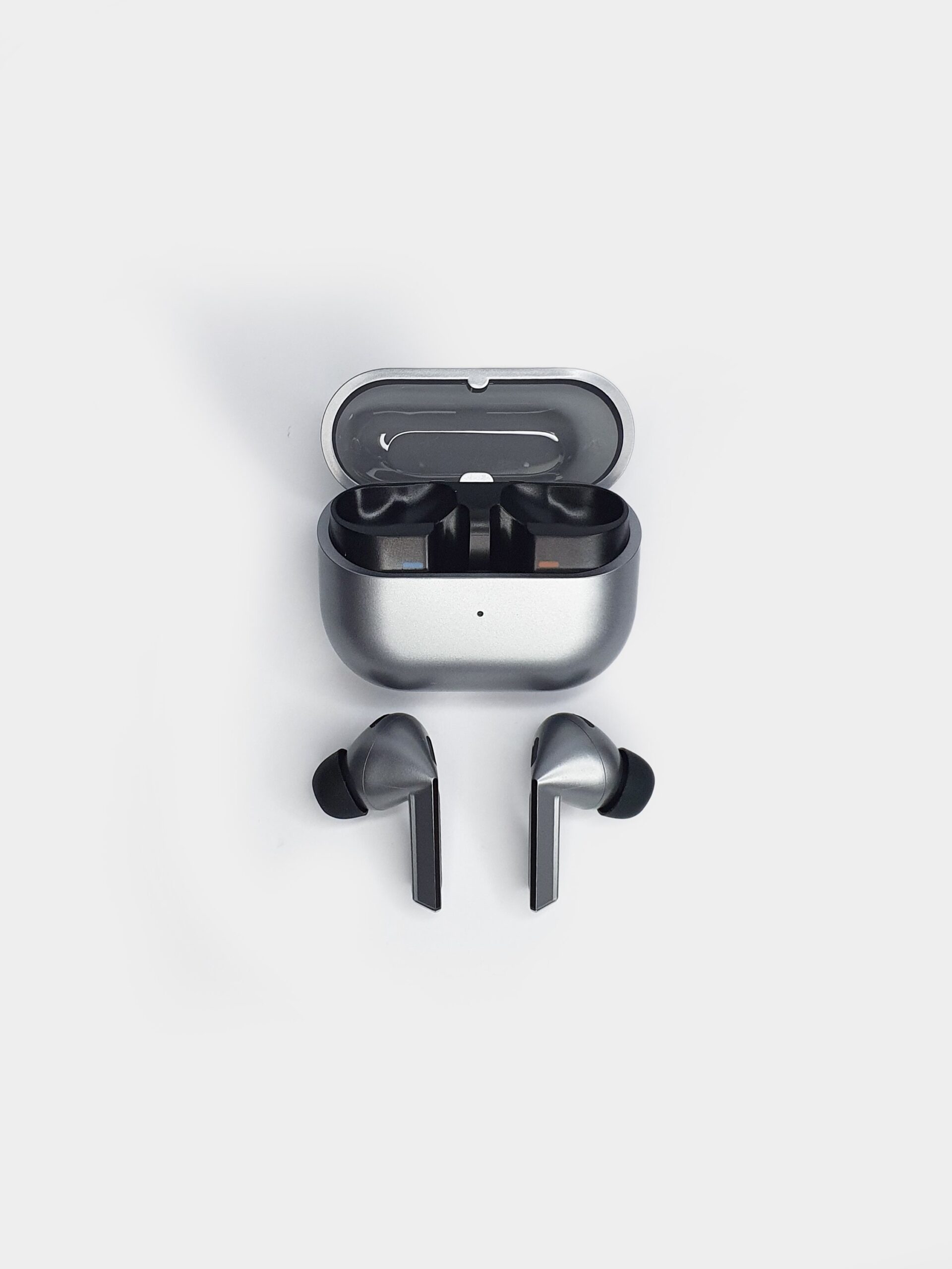 2025/07/20250722_200822-scaled.jpg Galaxy Buds 3 Pro - Image 3